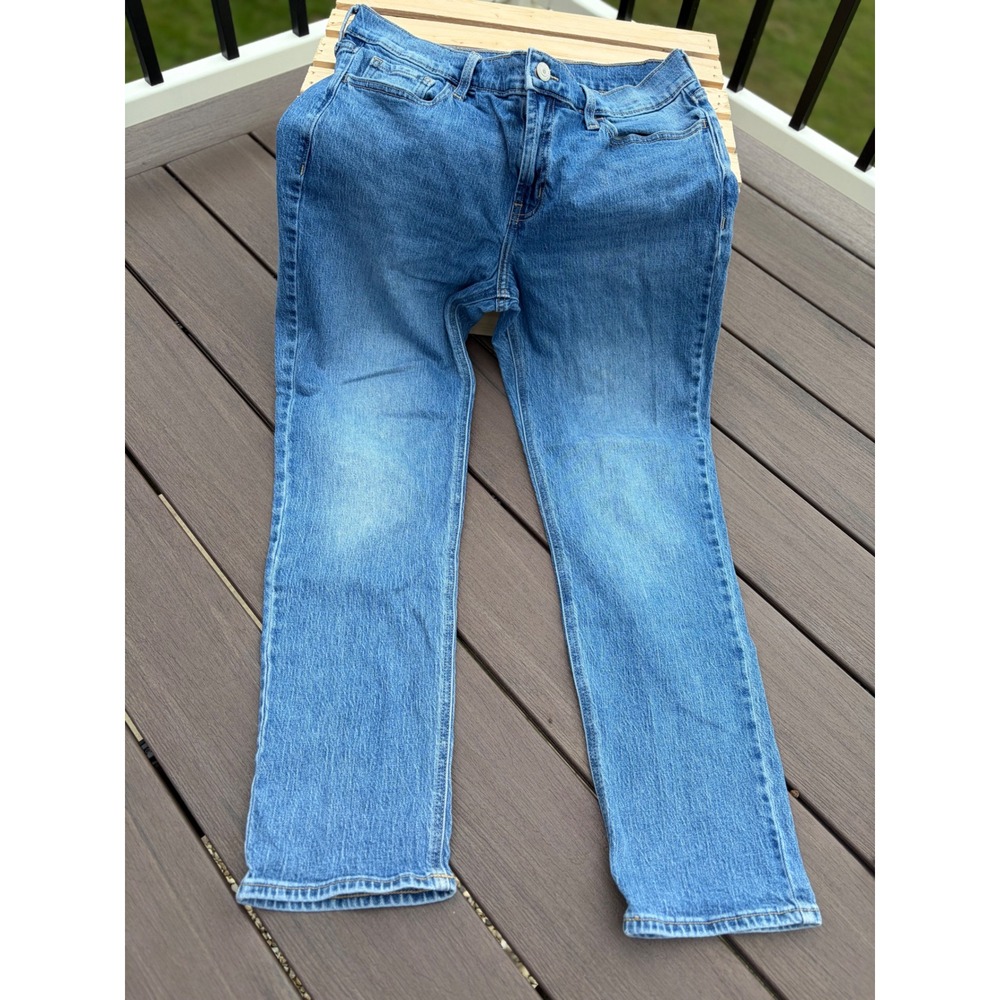 Old Navy Wow Straight Leg Jeans Medium Wash Blue Denim Women Mid Rise